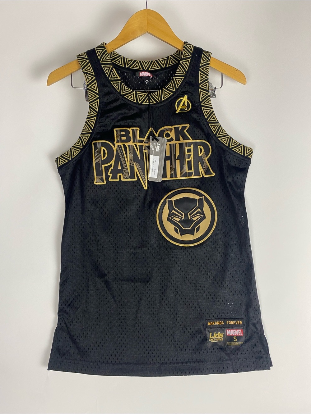 NWT Marvel Black Panther Adult Basketball Jersey Size S "Lids Exclusive"
